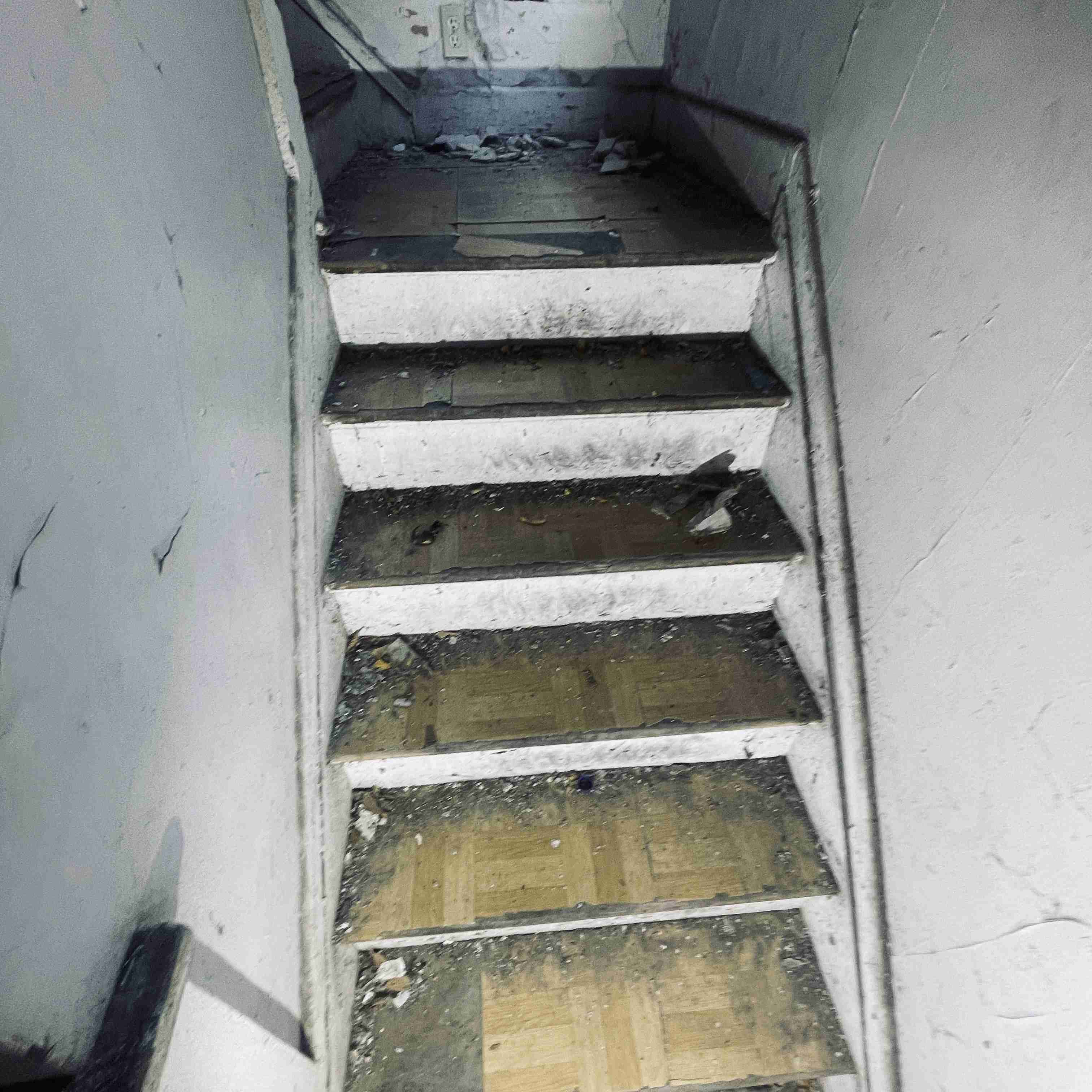 2537 Fullerton (51).jpg